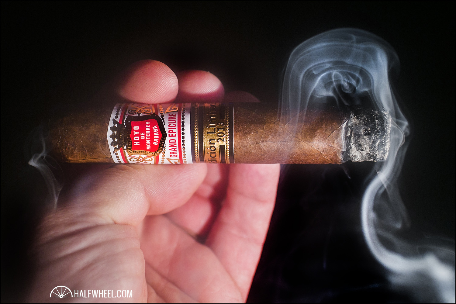 Hoyo de Monterrey Grand Epicure (EL 2013) 2.jpg Hoyo de Monterrey Grand Epicure EL 2013 2