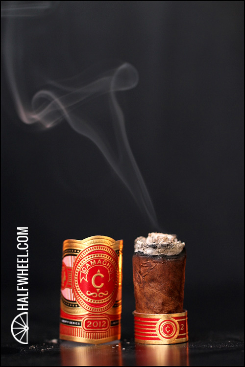 卡马乔AVO 25周年纪念版雪茄 - AVO 25TH ANNIVERSARY EDITION自由系列 雪茄 - CAMACHO LIBERTY SERIES 2012