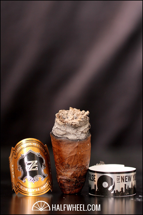 吉诺白金2013纽约制造版雪茄 - ZINO PLATINUM LE 2013 “THE MAKE OF NEW YORK”