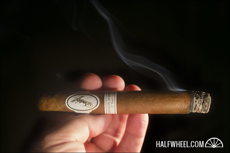 大卫杜夫麦迪逊大道25周年雪茄 - DAVIDOFF MADISON AVENUE 25TH ANNIVERSARY