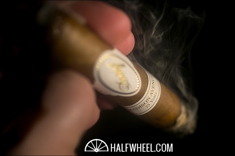 大卫杜夫麦迪逊大道25周年雪茄 - DAVIDOFF MADISON AVENUE 25TH ANNIVERSARY