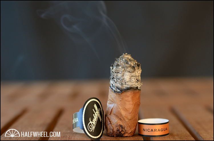 大卫杜夫尼加拉瓜彪力高雪茄 - DAVIDOFF NICARAGUA BELICOSO
