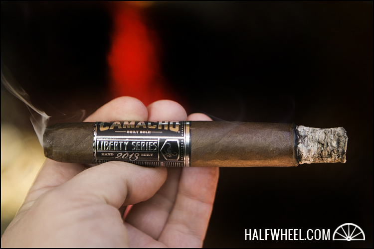 卡马乔自由2013雪茄 - CAMACHO LIBERTY 2013