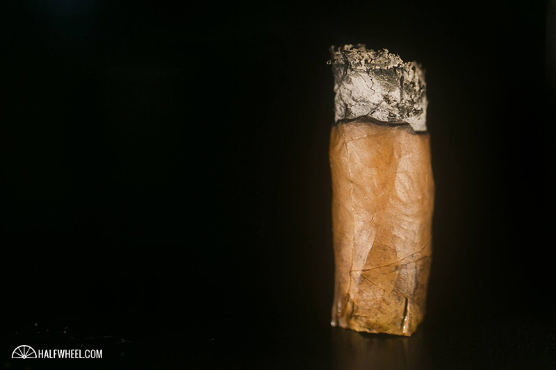 大卫杜夫 Diademas Finas 4.jpg 大卫杜夫100周年雪茄 - DAVIDOFF DIADEMAS FINAS