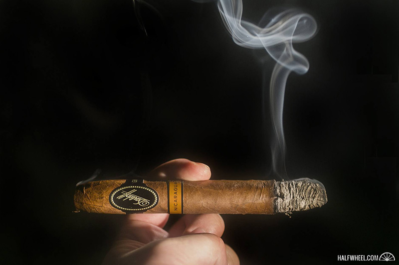 大卫杜夫尼加拉瓜钻石雪茄 - DAVIDOFF NICARAGUA DIADEMA (PRERELEASE)