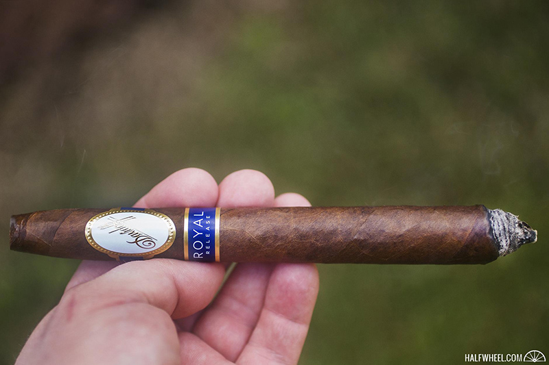 大卫杜夫皇家系列所罗门雪茄 - DAVIDOFF ROYAL RELEASE SALOMONES