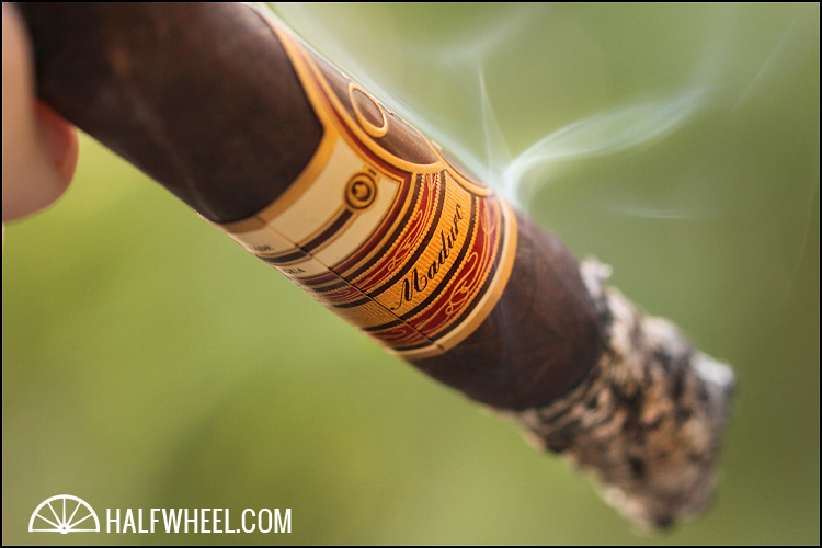 Oliva Serie V Maduro Especial 2012 3.jpg 奥利瓦V系列马杜罗特别2012 - OLIVA SERIE V MADURO ESPECIAL 2012