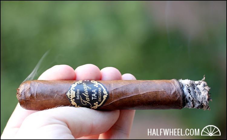 Tatuaje TAA 2013 2.jpg 塔图阿赫 TATUAJE 10 GRAND CHASSEUR TAA 2013 雪茄