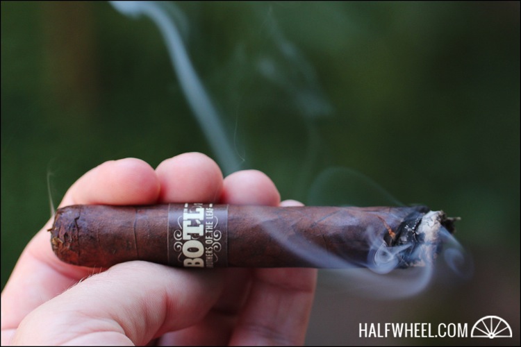 Drew Estate BOTL.org 2013 电晕 2.jpg DREW ESTATE BOTL.ORG 2013 CORONA 雪茄