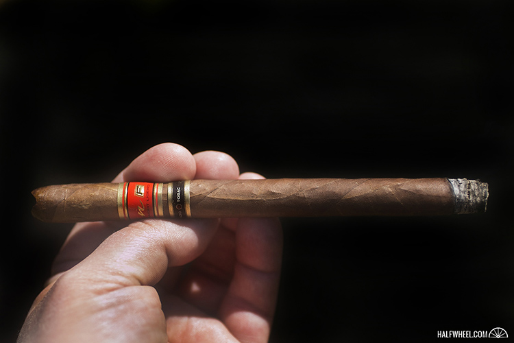 该隐 F Lancero.jpg CAIN F LANCERO 雪茄
