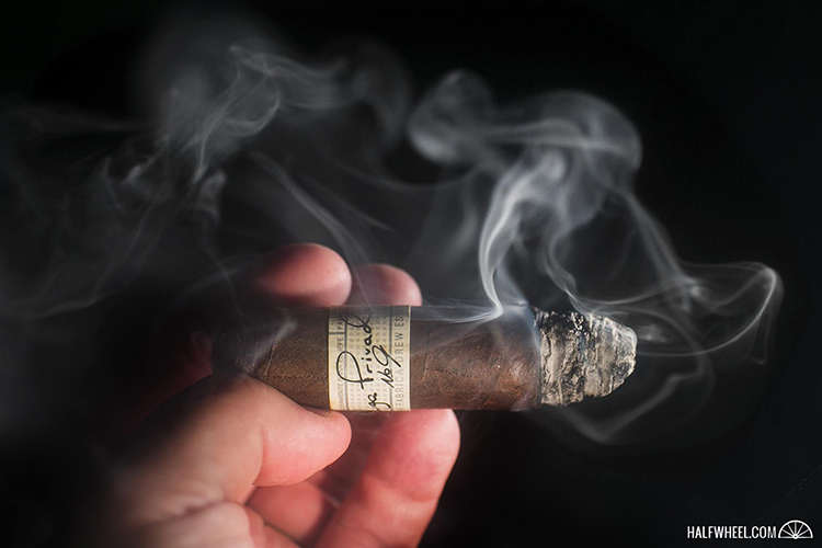 Liga Privada No. 9 飞猪.jpg 私人联盟9号飞猪 LIGA PRIVADA NO. 9 FLYING PIG 雪茄