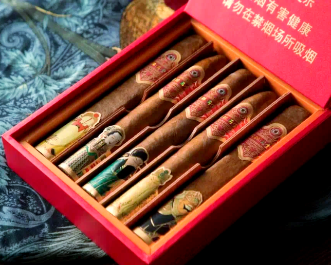 ‌王冠国粹满堂彩雪茄