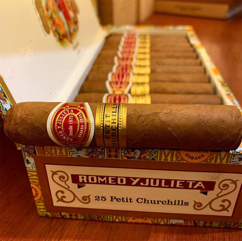 罗密欧小丘吉尔雪茄（Romeo y Julieta Petit Churchills）
