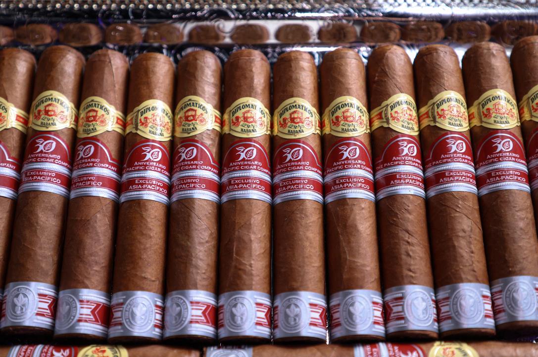 外交官PCC30周年限量版亚太区2022雪茄 Diplomáticos PCC 30th Anniversary Edición Regional Asia-Pacifico (2022)