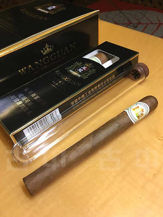 王冠 原味9号塑嘴 王冠塑雪茄 王冠吹塑机 王冠塑10 王冠塑 王冠经典铝2全叶卷 皇冠新2网 王冠雪茄20装多少钱 王冠雪茄10装多少钱